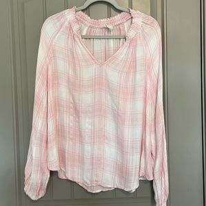 Francesca’s Pink and White Top